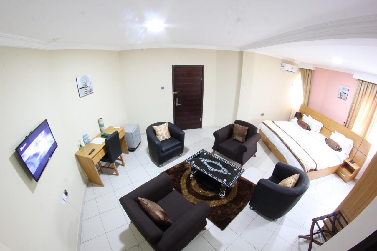 Celia'S Suites Abeokuta Eksteriør billede