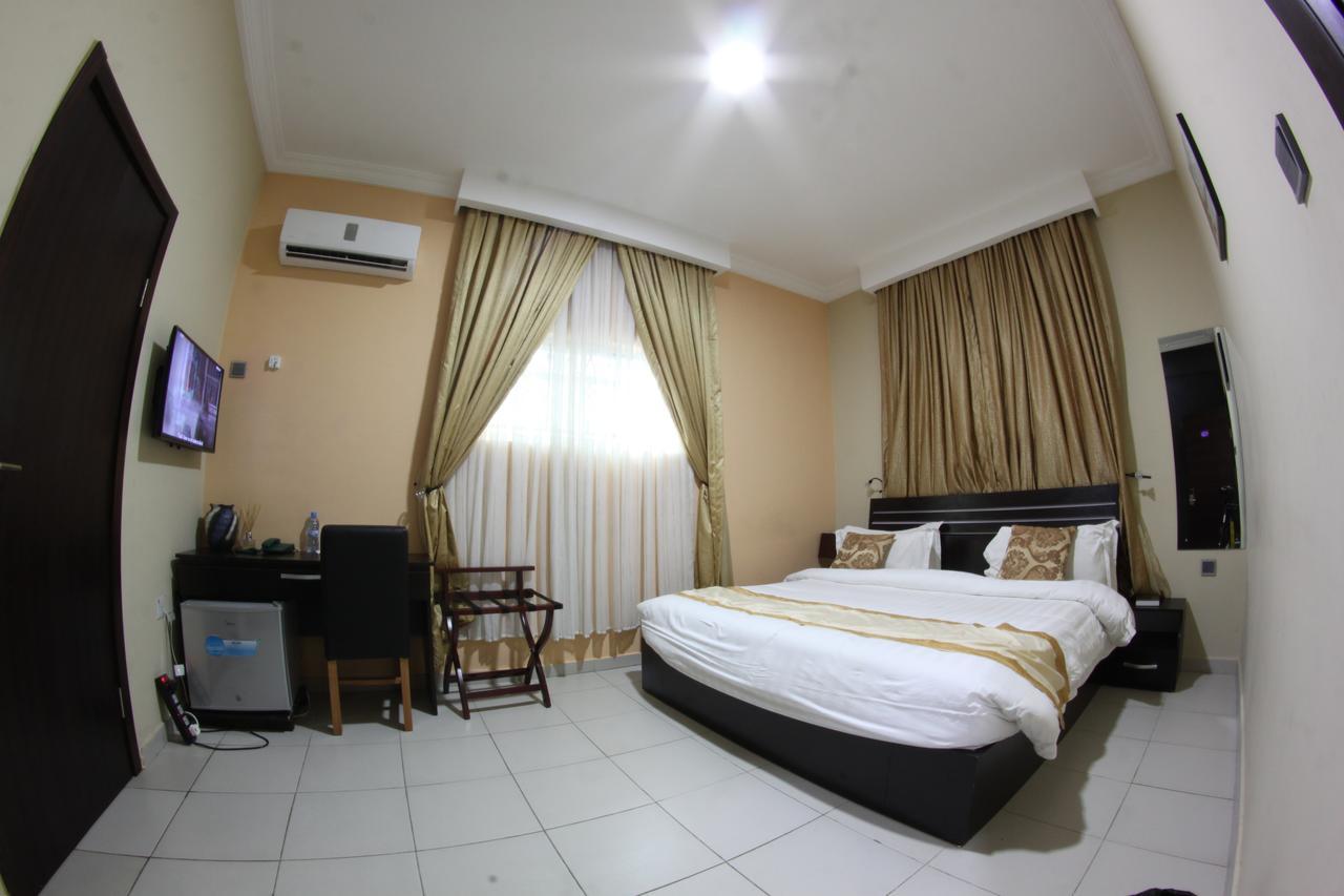 Celia'S Suites Abeokuta Eksteriør billede