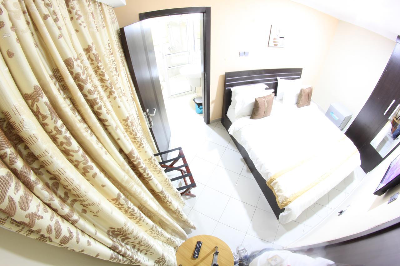 Celia'S Suites Abeokuta Eksteriør billede